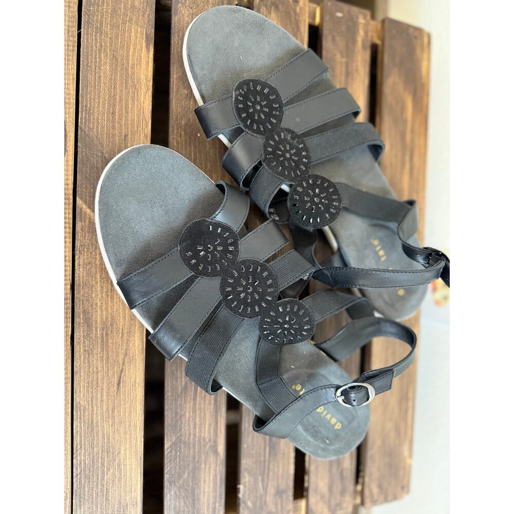 NWOT David Tate Quinn Medallion Black Leather Fabric Sandal Womens 12 MSRP $110